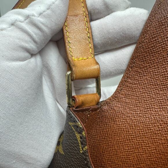 Louis Vuitton LV Monogram Musette Salsa Shoulder Bag - Picture 5 of 13